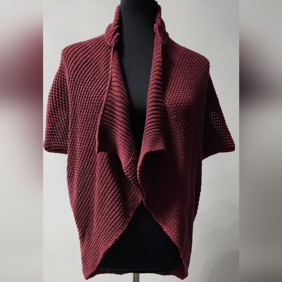 Forever 21 Woman's Knitted Burgandy Cardigan Sz S/P - Picture 1 of 6